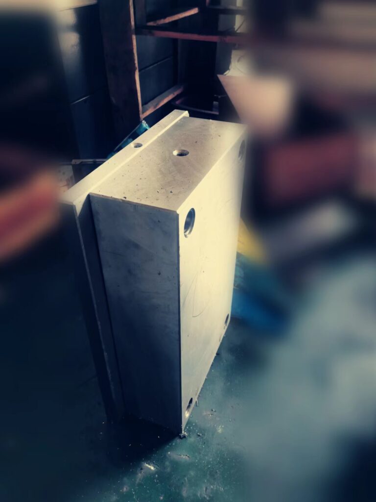 metal mold tube