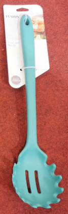 spaghetti spoon with tie card packing